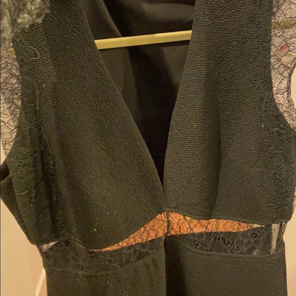 Sandro lace detail dress size 3 - Picture 4 of 6